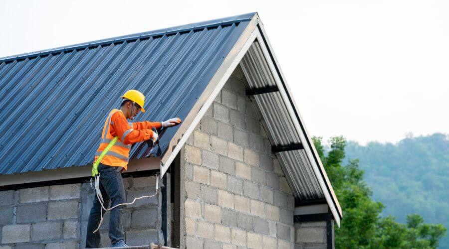 Professional residential roofers in Vienna, IL